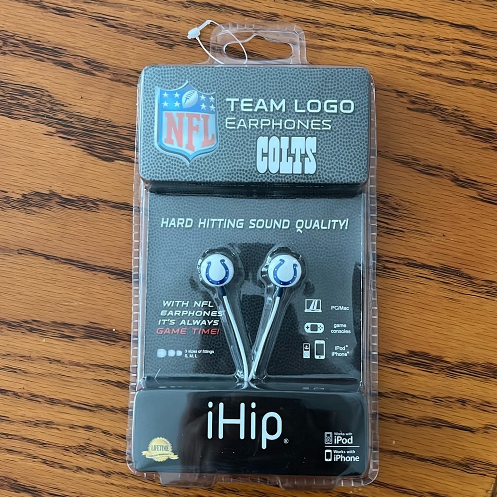 NFL team logo earphones Colts